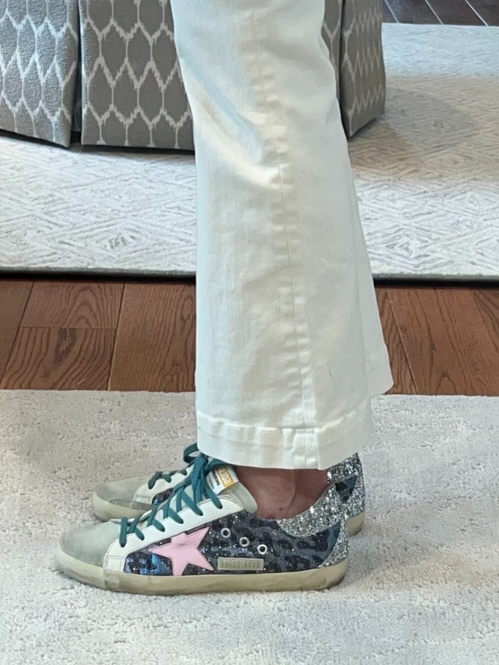 Golden Goose Super-Star Low Top Sneaker - Picture 4 of 12